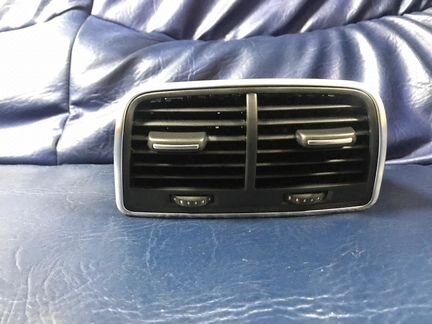 Дефлектор приточного воздуха Audi A4 A5 A6 A7 Q5