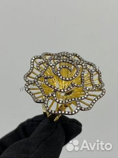 Кольцо piaget с бриллиантами