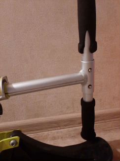 Зимний самокат или снегокат