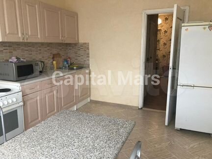 2-к квартира, 60 м², 8/17 эт.