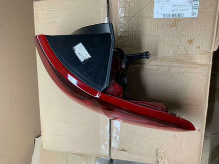 Фонарь правый на kia sorento prime, 92402C5500