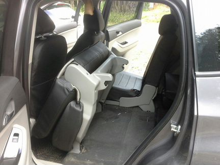 Модельные чехлы Шевроле Орландо из экокожи