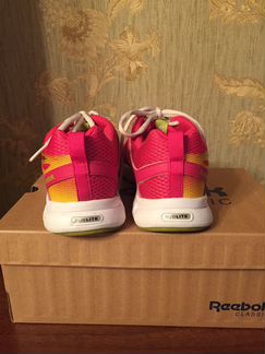 Кроссовки Reebok 35 размер