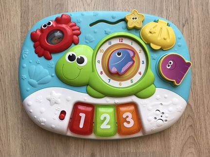 Музыкальная игрушка для малыша