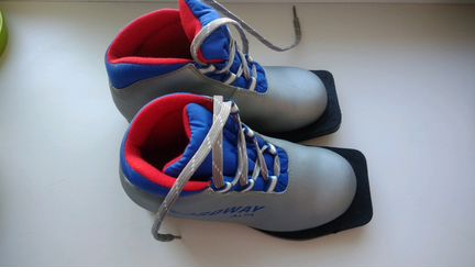 Лыжные ботинки для детей 31 размер