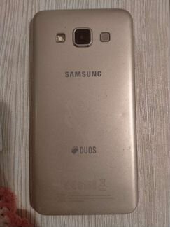 Телефон Samsung