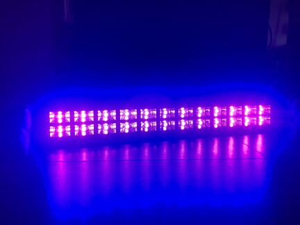 Утрафиолетовый флуорисцентный прожектор