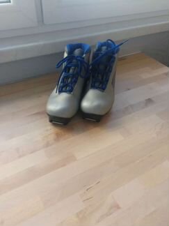 Беговые лыжи