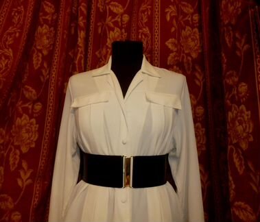 Блузка кремовая Англия