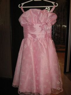 Платье нарядное