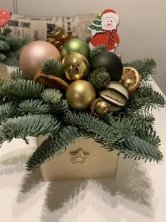 Новогодняя композиция на стол из нобилиса