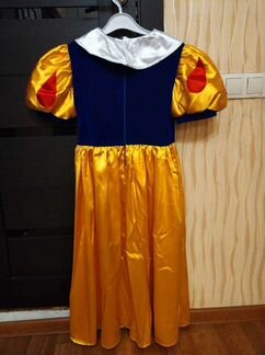 Карнавальный костюм белоснежки