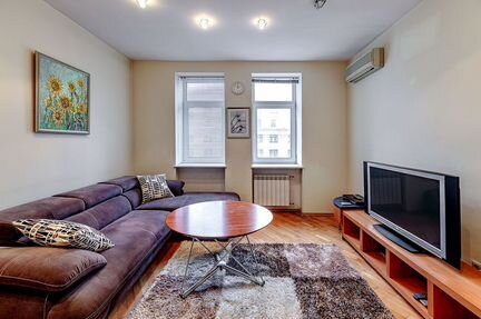2-к квартира, 70 м², 7/8 эт.