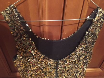 Платье вечернее с пайетками