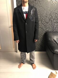 Пальто мужское 54-56 новое. Love moschino