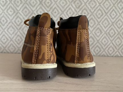 Ботиночки 22р новые