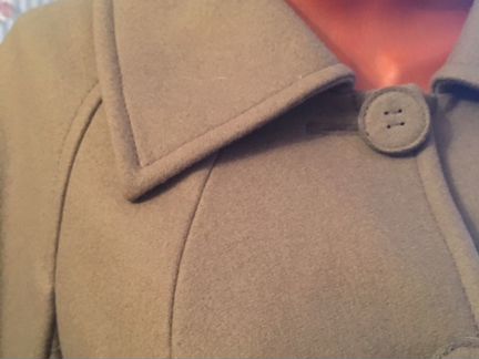 Пальто весеннее