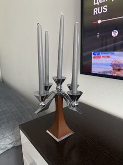 Подсвечник с свечами