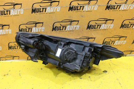 Фара передняя правая Hyundai Santa Fe 3 2015-2018