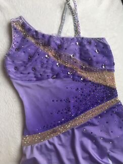 Платье для выступления по фигурному катанию