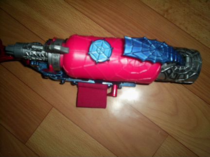 Водное оружие человека паука