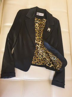 Костюм тройка