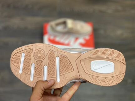 Кроссовки Nike Air Tekno