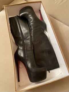 Сапоги C. Louboutin