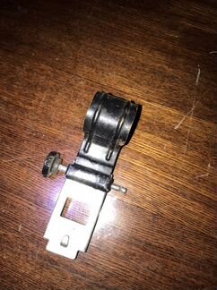 Скоба для диапроектора