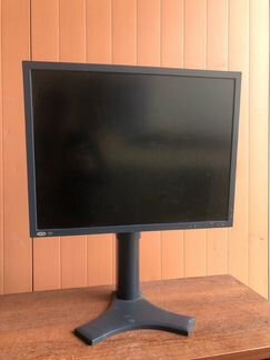 Монитор Lacie321