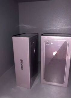 iPhone 8
