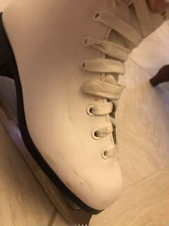 Коньки фигурные 32 размер