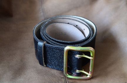 Черные офицерские кожаные ремни