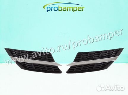 Решетка радиатора Toyota Rav4 (13-15г)