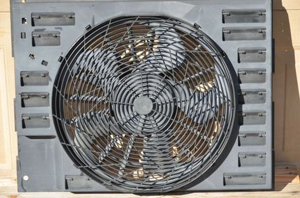 BMW Кожух вентилятора с вентилятором