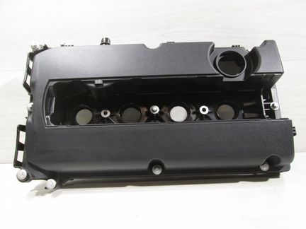 Клапанная крышка Опель Астра 1.6 36748412