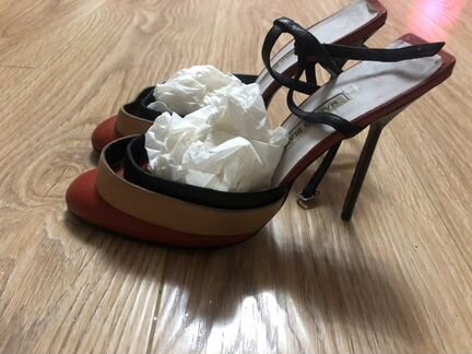 Босоножки Manolo Blahnik