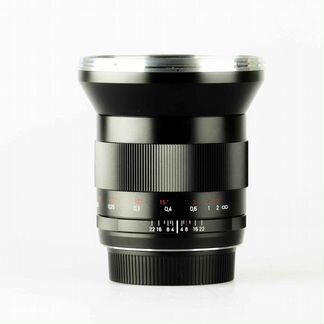 Zeiss 21mm f/2.8 T* ZE Distagon