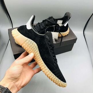 Кроссовки Adidas Kamanda
