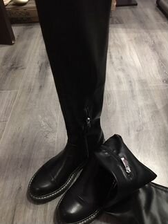 Сапоги ботфорты Stradivarius