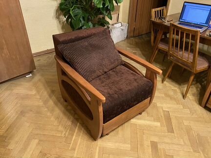 Кресло мягкое