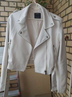 Кожанка Bershka