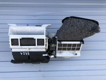 Корпус печки Mitsubishi Outlander XL