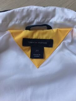 Tommy Hilfiger ветровка новая