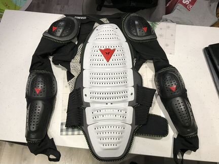 Защита Dainese action full PRO