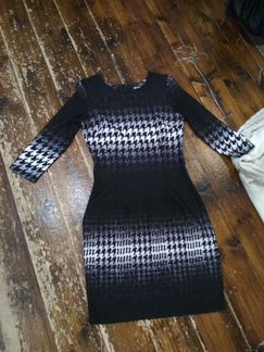 Платье из плотного трикотажа