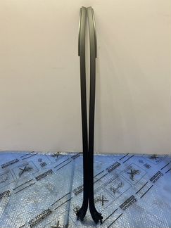 Молдинг лобового стекла правый Toyota Land Cruiser