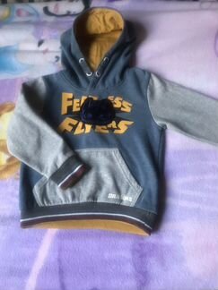 Толстовка с капюшоном