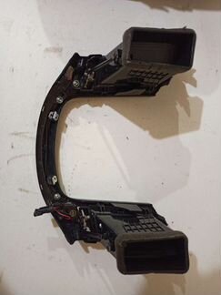 Воздуховод в торпедо центральный Шевроле Орландо