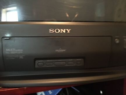 Sony телевизор. Диагональ 52 см-20 дюймов